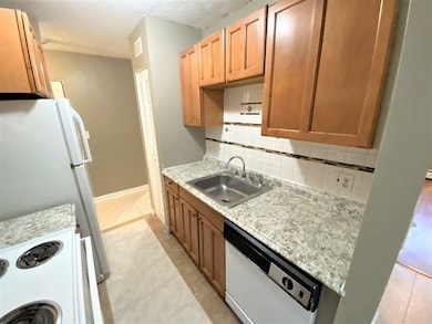 101 Waite St unit A5, Malden, MA 02148 - photo 7
