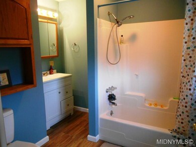 Full Bath 1