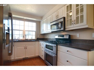 3387 Gilham Rd, Eugene, OR 97408 - photo 7