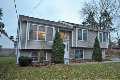 11 Boccia Ct, Warwick, RI 02888 - photo 2