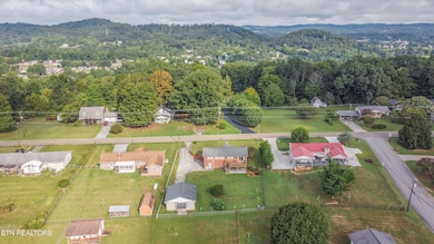 7224 Ridgeview Rd, Corryton, TN 37721 - photo 7