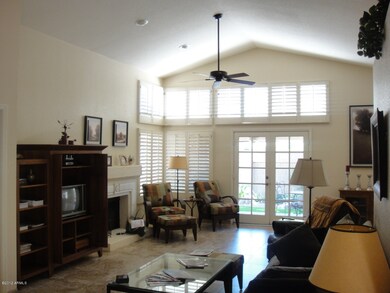 YET ANOTHER GREAT ROOM PICTURE