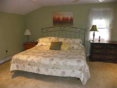 22 Woodland Dr, Townsend, MA 01469 - photo 7