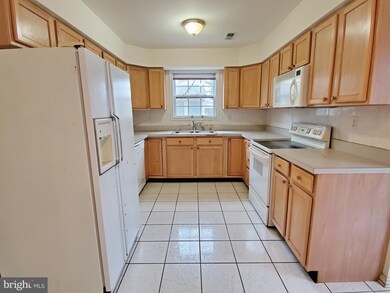 125 Heulings Ave, Riverside, NJ 08075 - photo 7