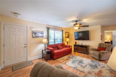 418 River Shore Dr, Dunnsville, VA 22454 - photo 6