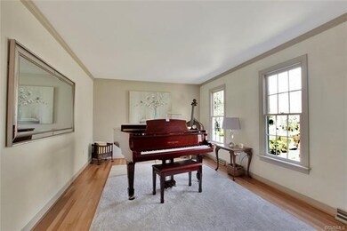 Spacious Formal Living Room, refinished White Oak 