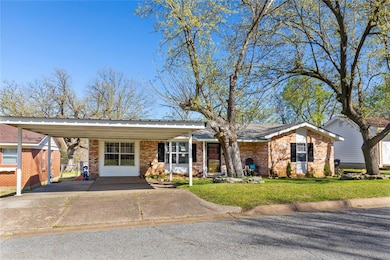 114 N Imperial Dr, Denison, TX 75020 - photo 6