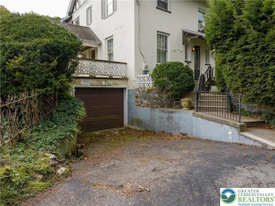 426 S 2nd St, Bangor, PA 18013 - photo 3