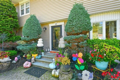 4 Cranford Rd, Plainview, NY 11803 - photo 4