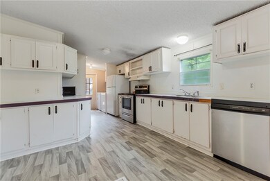 215 Rock Crusher Rd, Walhalla, SC 29691 - photo 3