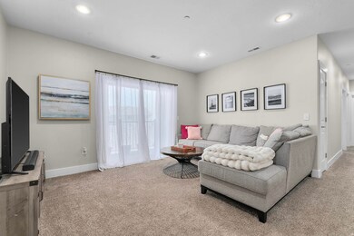 186 W Springview Dr, Saratoga Springs, UT 84045 - photo 3