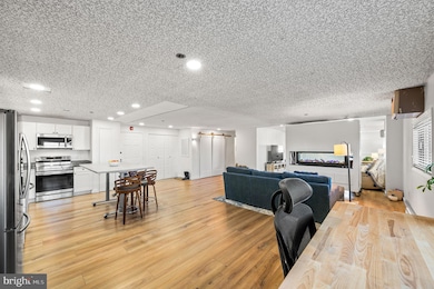 900 N Broom St unit 17, Wilmington, DE 19806 - photo 2