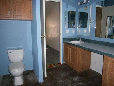 801 E Stratton, Show Low, AZ 85901 - photo 7