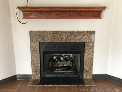 3103 Stone Creek Dr, Ardmore, OK 73401 - photo 5