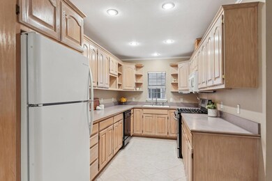 937 Dee Ln, Bedford, TX 76022 - photo 3