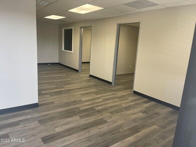 640 E Purdue Ave unit 202, Phoenix, AZ 85020 - photo 4