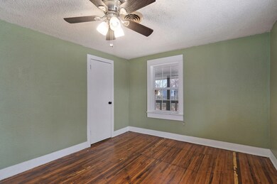 129 W High St-7