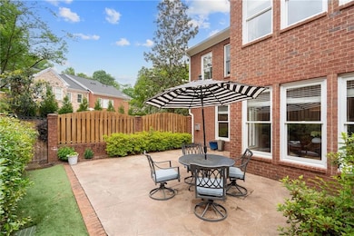 Complete with a fully fenced, private courtyard.