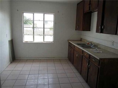 7502 Taxco Dr, El Paso, TX 79915 - photo 3