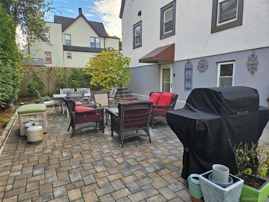 156 Beechwood Ave unit 1, New Rochelle, NY 10801 - photo 6