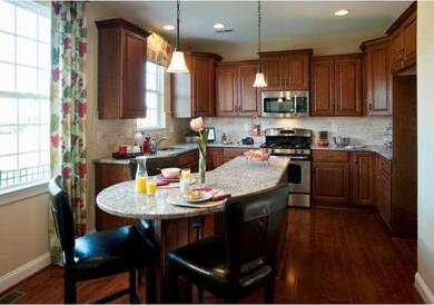 1023 Thorndale Dr, Lansdale, PA 19446 - photo 5