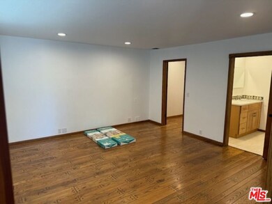 13901 Albers St, Los Angeles, CA 91401 - photo 5
