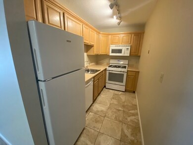 28 Kenmar Dr unit 275, Billerica, MA 01821 - photo 4