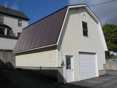 697 2nd Ave, Berlin, NH 03570 - photo 2