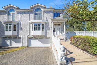 4 Maple Ave, Waldwick, NJ 07463 - photo 2