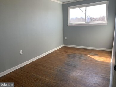 1354 Maple Ave, Elsmere, DE 19805 - photo 6