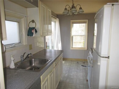 188 14th Ave, North Tonawanda, NY 14120 - photo 4