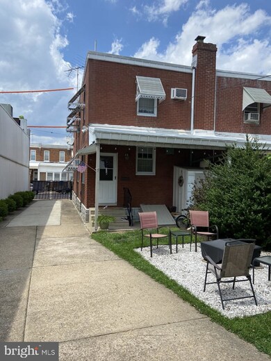 4419 Edgemont St, Philadelphia, PA 19137 - photo 5