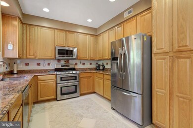 12956 Torchlight Dr, Woodbridge, VA 22193 - photo 7