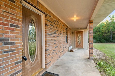 98 Country Heritage Rd, Poplarville, MS 39470 - photo 4