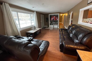 15 Seminole Rd, South Dartmouth, MA 02748 - photo 5