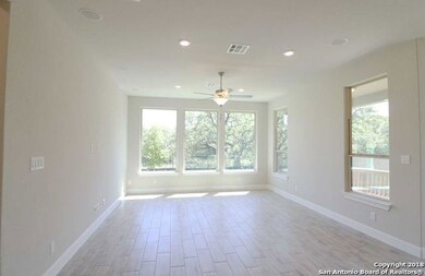 10554 Far Reaches Ln, Helotes, TX 78023 - photo 6