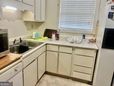 125 Fifth Ave, Mc Rae, GA 31055 - photo 7