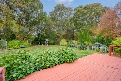 131 Heritage Cir, Teaticket, MA 02536 - photo 2