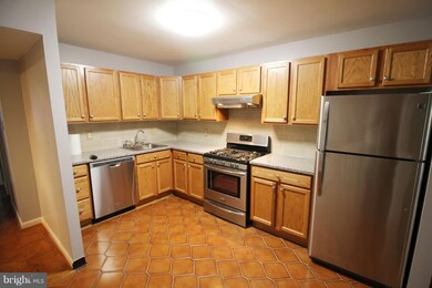 862 Quince Orchard Blvd unit P1, Gaithersburg, MD 20878 - photo 2
