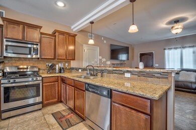 661 Huddersfield St, El Paso, TX 79928 - photo 7