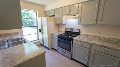508 W 149th Place, Glenpool, OK 74033 - photo 5