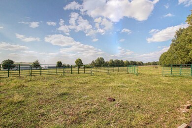 10073 W State Highway T Bois D Arc, MO 6