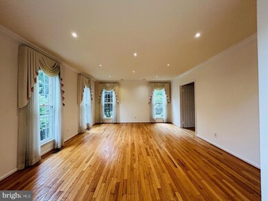 9507 Quail Pointe Ln, Fairfax Station, VA 22039 - photo 7