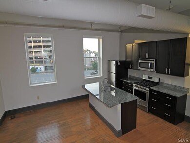 813 Hamilton St unit D, Allentown, PA 18101 - photo 5