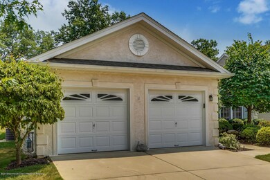 49 Barton Creek Rd Jackson NJ-large-006-