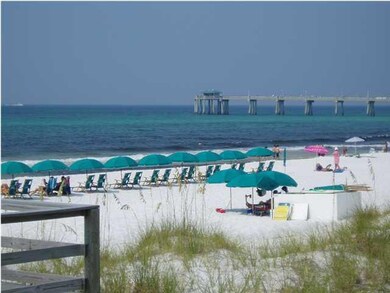 Destin West Beach Scene