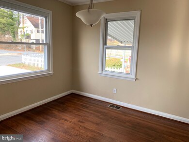 8701 Littlewood Rd, Parkville, MD 21234 - photo 2