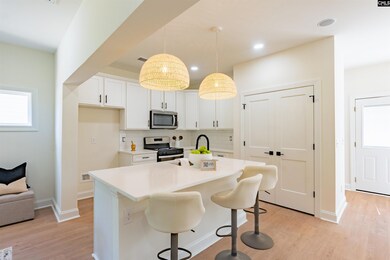 1519 Benedict St, Cayce, SC 29033 - photo 6