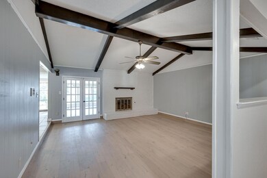 2124 Mountainview Dr, Hurst, TX 76054 - photo 6