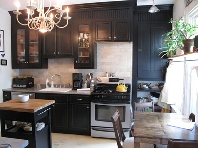 165 Putnam Ave unit A, Cambridge, MA 02139 - photo 3